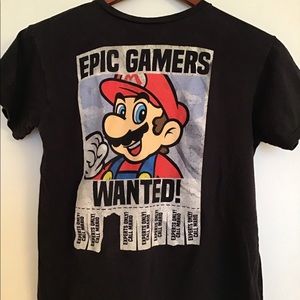 Super Mario Epic Gamers Wanted tshirt black